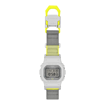 G-SHOCK CASIO 白色布帶Digital Watch DW-5600MNC-7A8