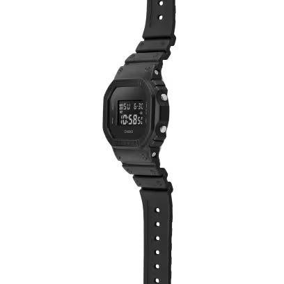 G-SHOCK CASIO 反顯 黑色 Digital Watch DW-5600UBB-1